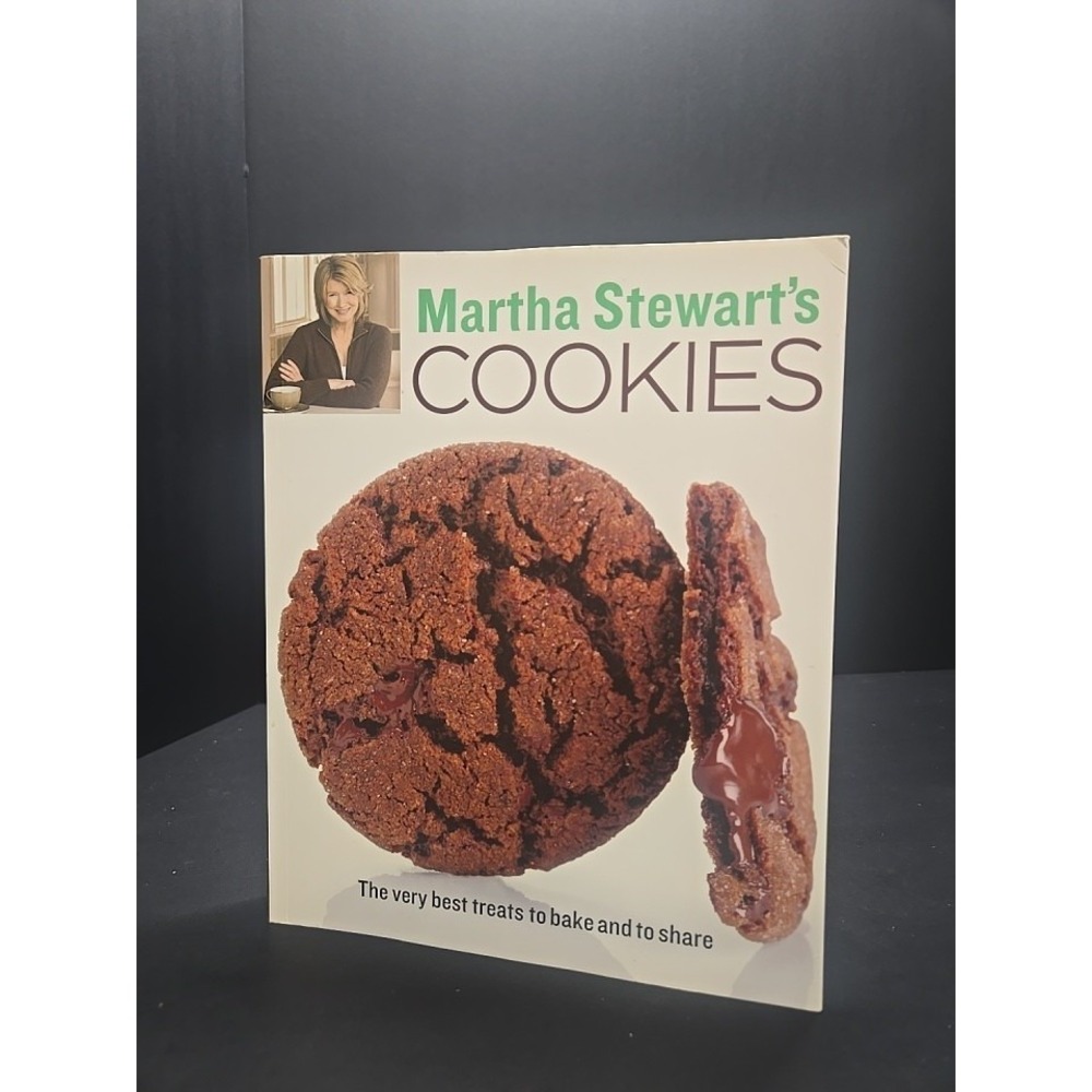 Martha Stewarts Cookies Cookbook 2008 First Edition 17th Printing Baking Recipes